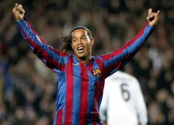 不断的阵容 不断的阵容